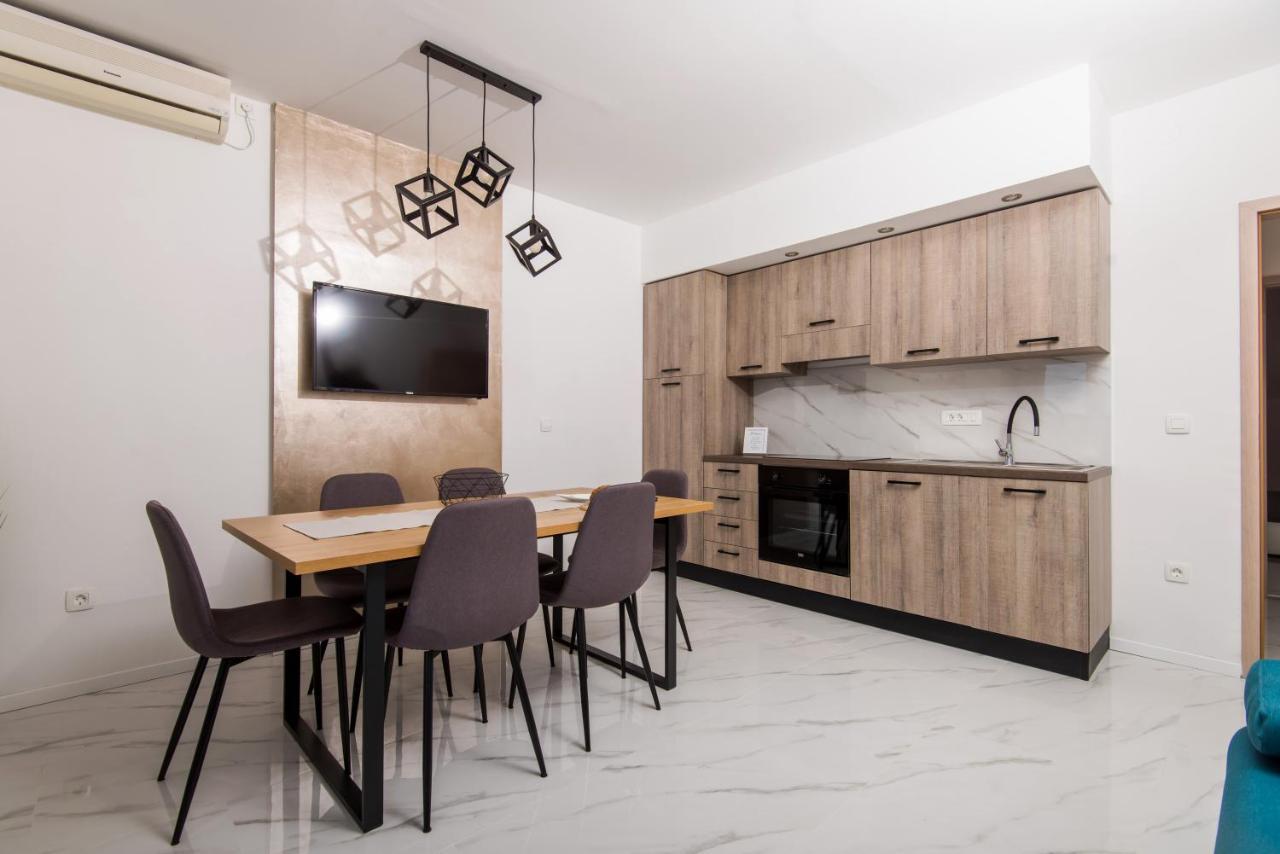 Euroholiday Apartments Турань Экстерьер фото