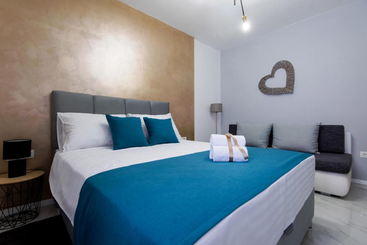 Euroholiday Apartments Турань Экстерьер фото