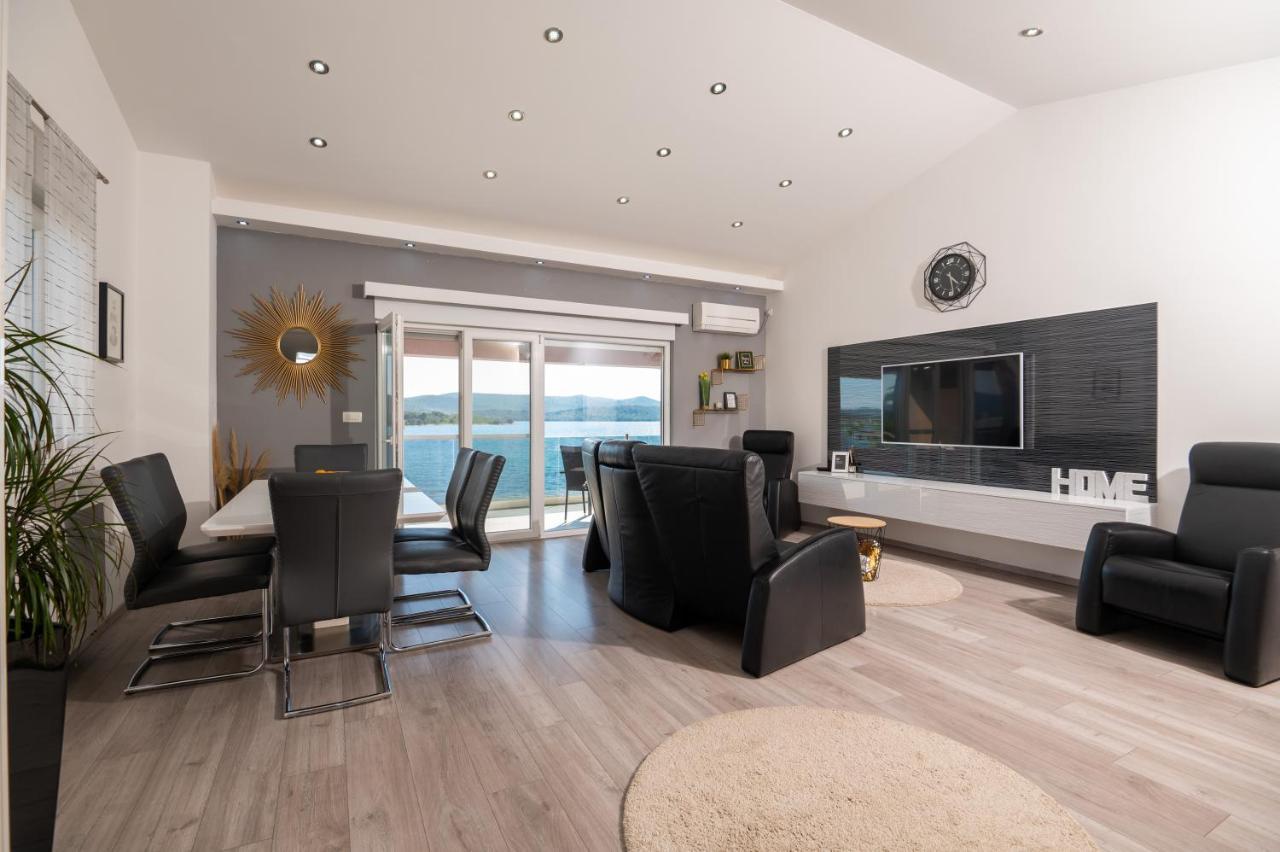 Euroholiday Apartments Турань Экстерьер фото